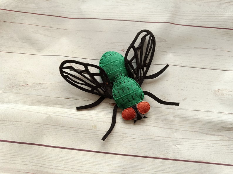 Felt Fly Greenbottle Fly From Felt Realistic Fly Figure Felted Green Fly ...