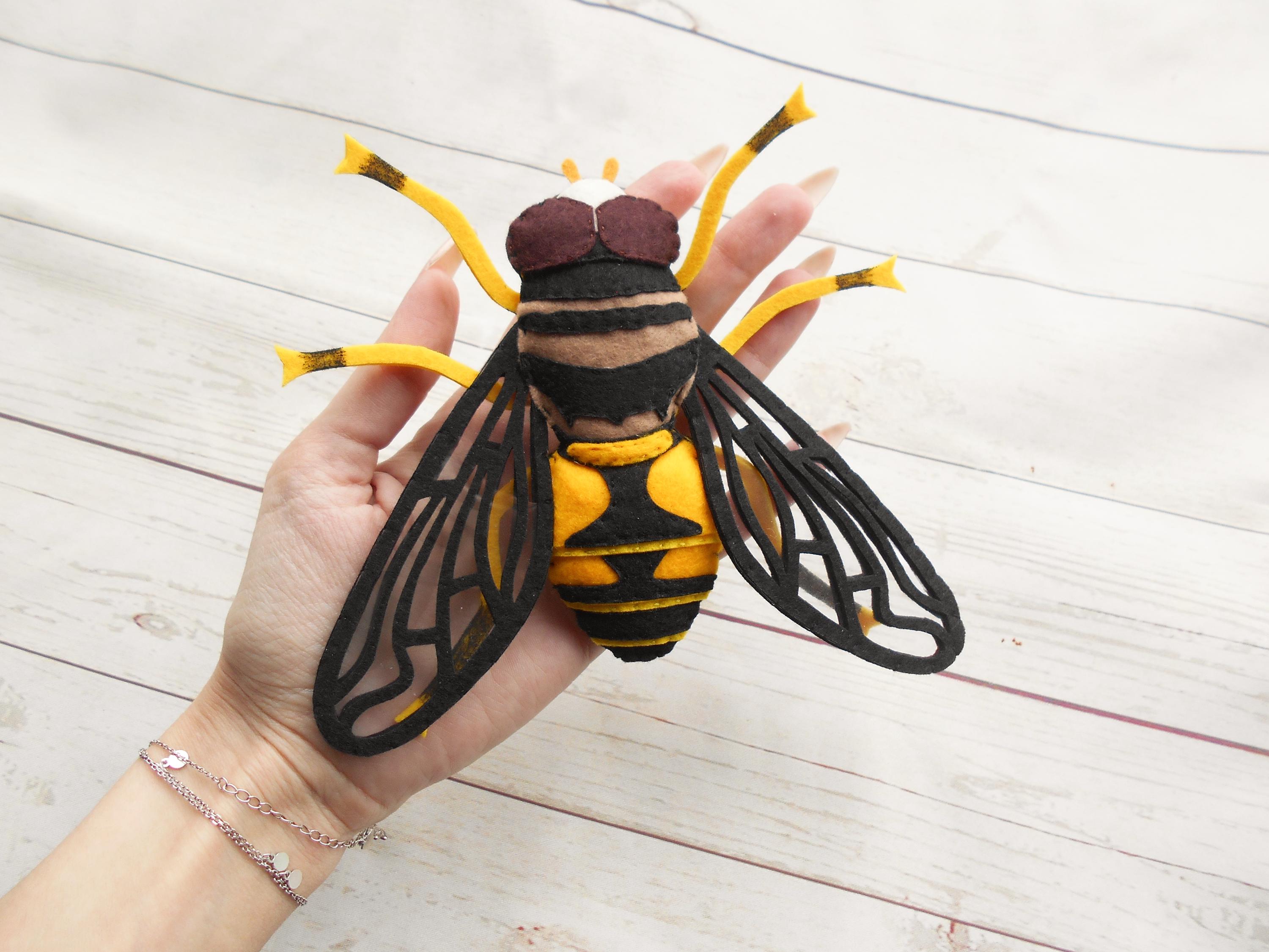 Felt Fly Realistic Plushback Fly From Felt Realistic Palpada Agrorum Felt ...