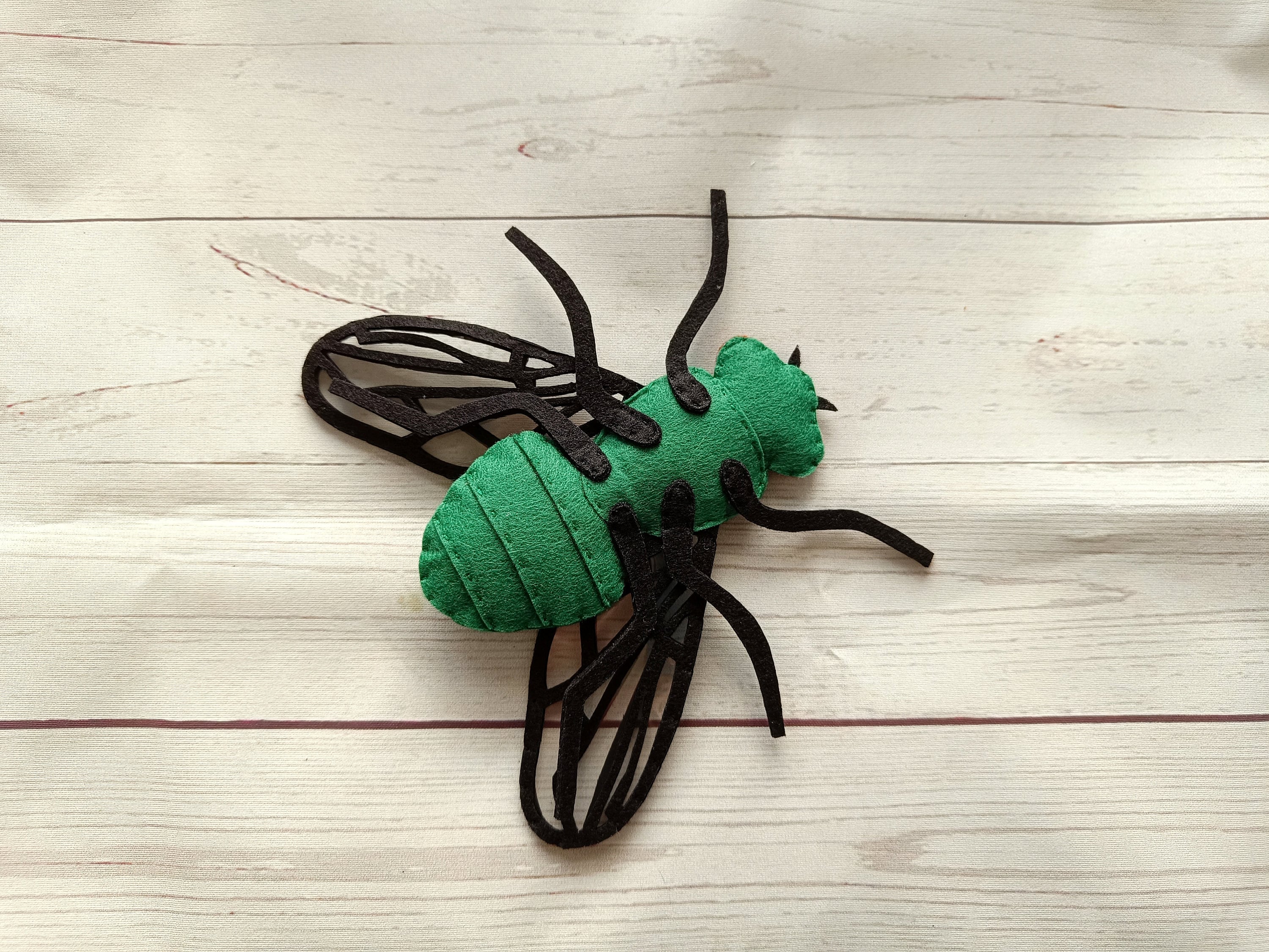Felt Fly Greenbottle Fly From Felt Realistic Fly Figure Felted Green Fly ...