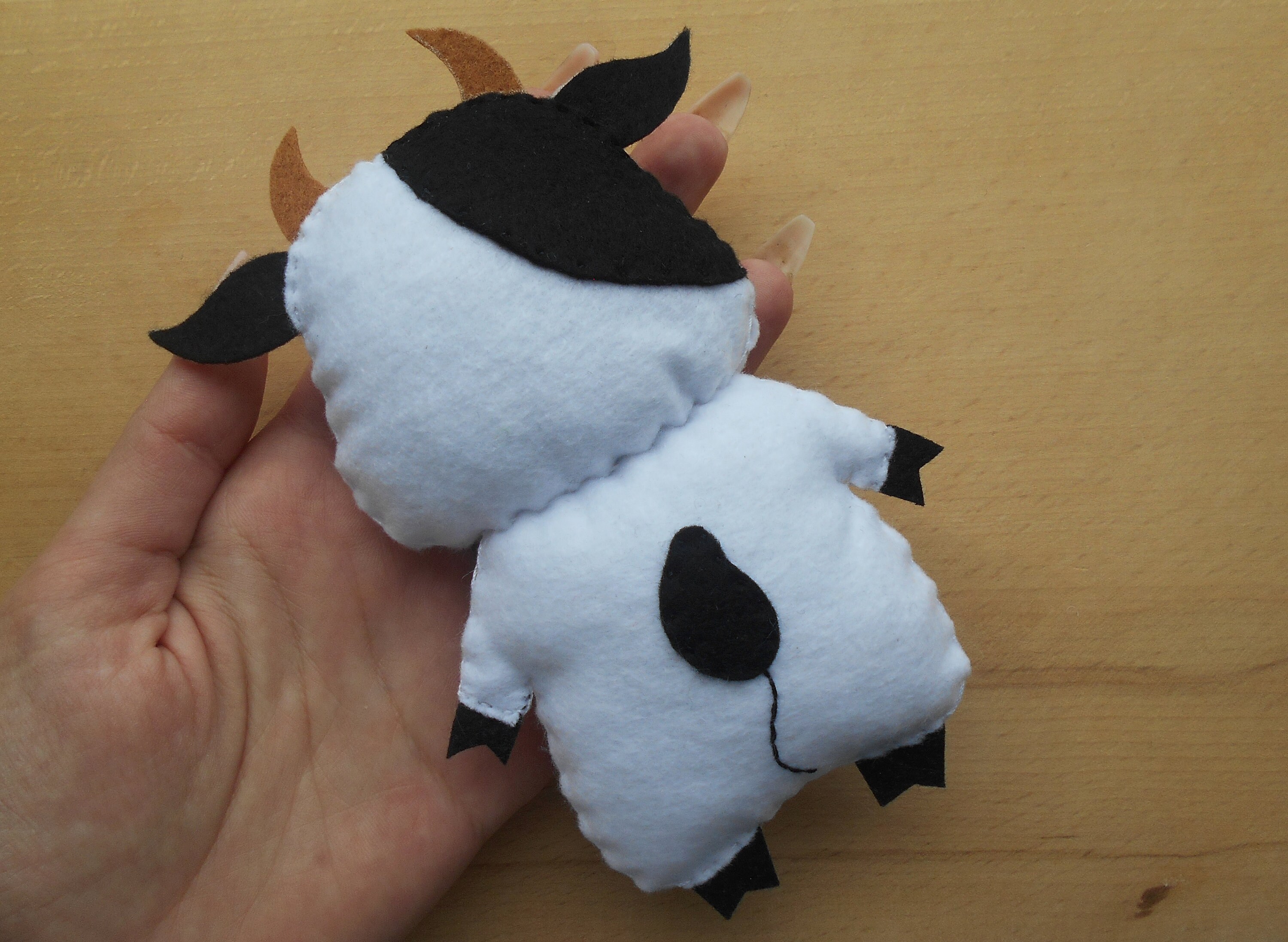 Farm Animals PDF Pattern Cow PDF Pattern Felted Cow Felt Cow Etsy