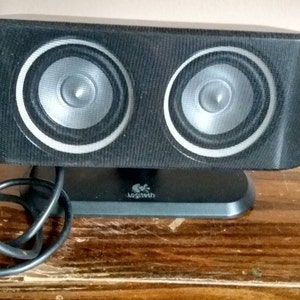 Logitech x530 speaker stand for center channel DH-X530 speaker image 5