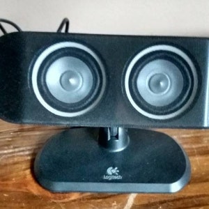Logitech x530 speaker stand for center channel DH-X530 speaker image 1