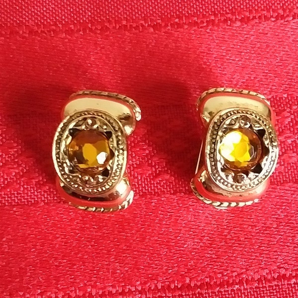 Gold tone Vintage amber rhinestones clip on earrings