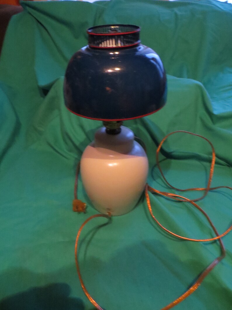 Vintage Pfaltzgraff Blue Folk Art Pottery Table Lamp Yorktown Etsy