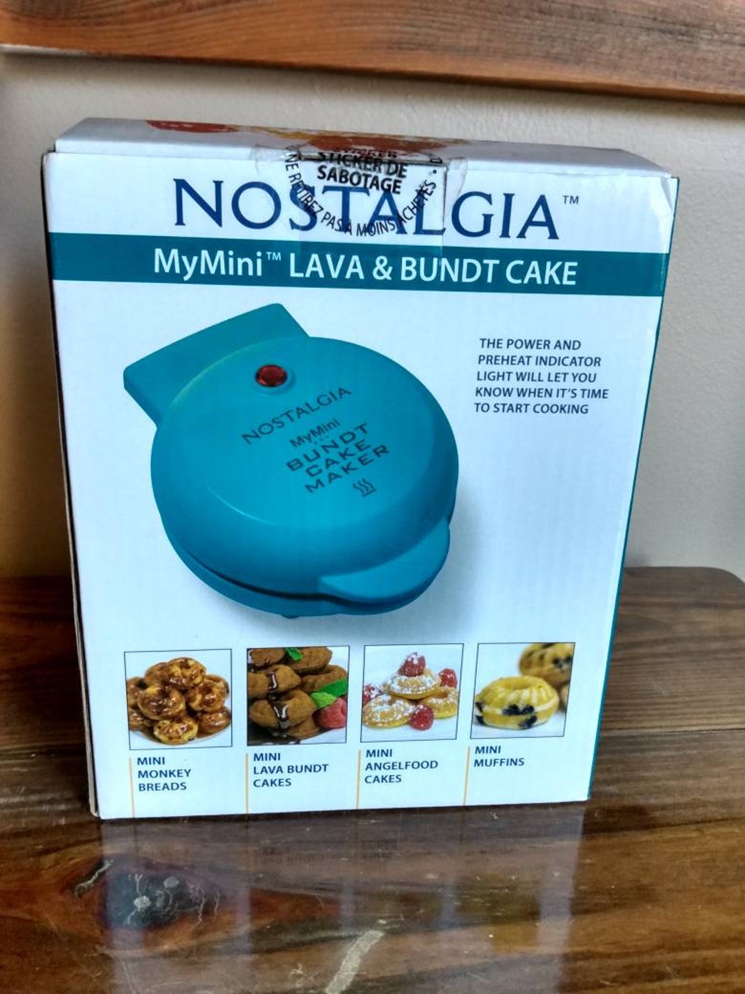 Nostalgia Mymini Lava & Bundt Cake Maker Teal 