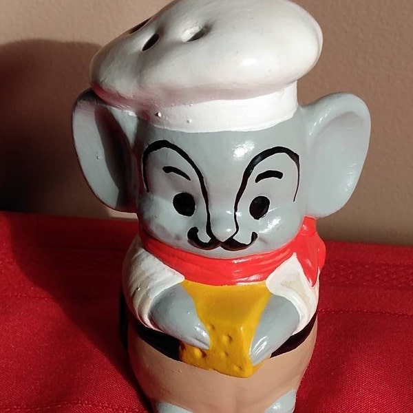 Vintage mouse cheese shaker with chef hat pottery