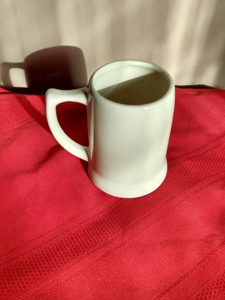 Steins Kitchen & Dining Vintage pilsner urquell beer Stein with handle