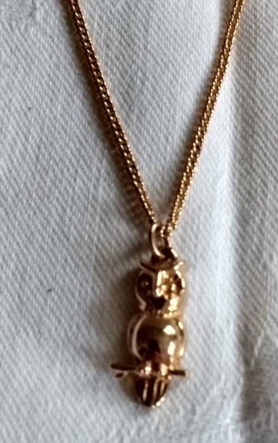 1981 Avon Gold Tone Necklace with Owl Pendant 16" 