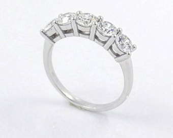 Anillo de boda de compromiso de Five Diamond Half Eternity Band / Diamantes sin conflicto