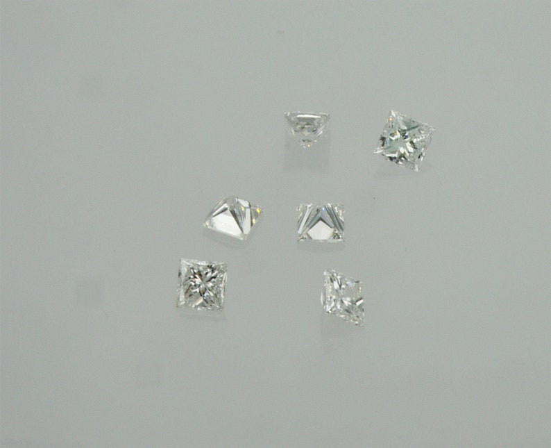 Princess Cut Diamond, Real White Diamond, Natural Diamond For Engagement Ring, 0.10CT Loose Diamond Princess Cut F VS 2.5X2.5mm image 2