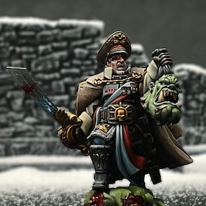 Altirvun Commandant Miniature