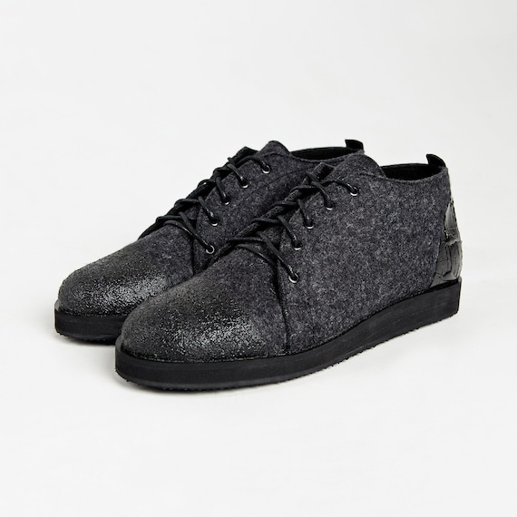 Mens felt shoes Valenki Handmade mens shoes Wool shoes Comfortable winter Mens lace up boots Felted shoes Black shoes men Unique shoes Mens felt shoes Valenki Handmade mens shoes Wool shoes Comfortable winter Mens lace up boots Felted shoes Black shoes men Unique shoes