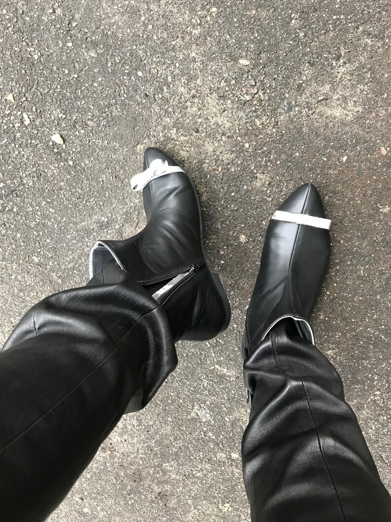 black flats size 7