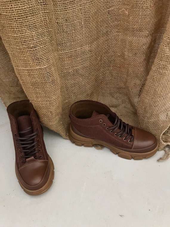 Womens brown boots Felt leather ankle boots Wool boots Fall shoes Leather booties Custom boots Lace-up boots Handmade shoes Cozy shoe