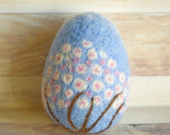 Needle felted Easter Egg Cherry Blossom ornament Easter egg Easter basket Felt egg  Flower ornament  Easter gift