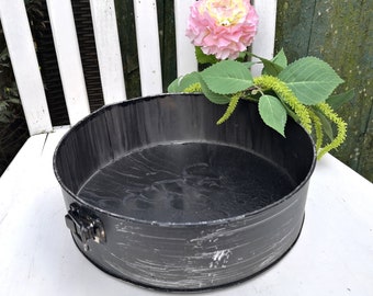 Vintage decorative baking pan rust decoration planter garden decoration springform pan for planting metal