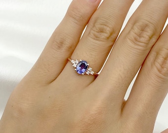 Tanzanite Diamond Engagement Ring / Diamond Cluster Ring / December Birthstone Ring / 14k Tanzanite Wedding Ring / Tanzanite Bridal Ring