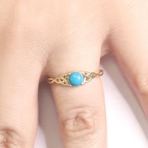 Turquoise Twist Ring / Dainty Engagement Ring / 14k Solid Gold Ring / Natural Turquoise Ring for Women / Solitaire Ring / Promise Ring
