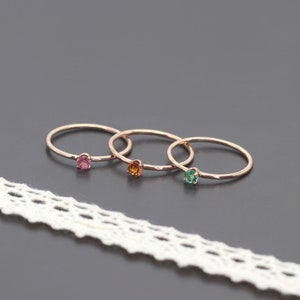 Pink Tourmaline Birthstone Ring / 14k Hammered Ring / October Birthstone Ring / 14k Solid Gold Ring / Solitaire Ring / Pink Tourmaline Ring