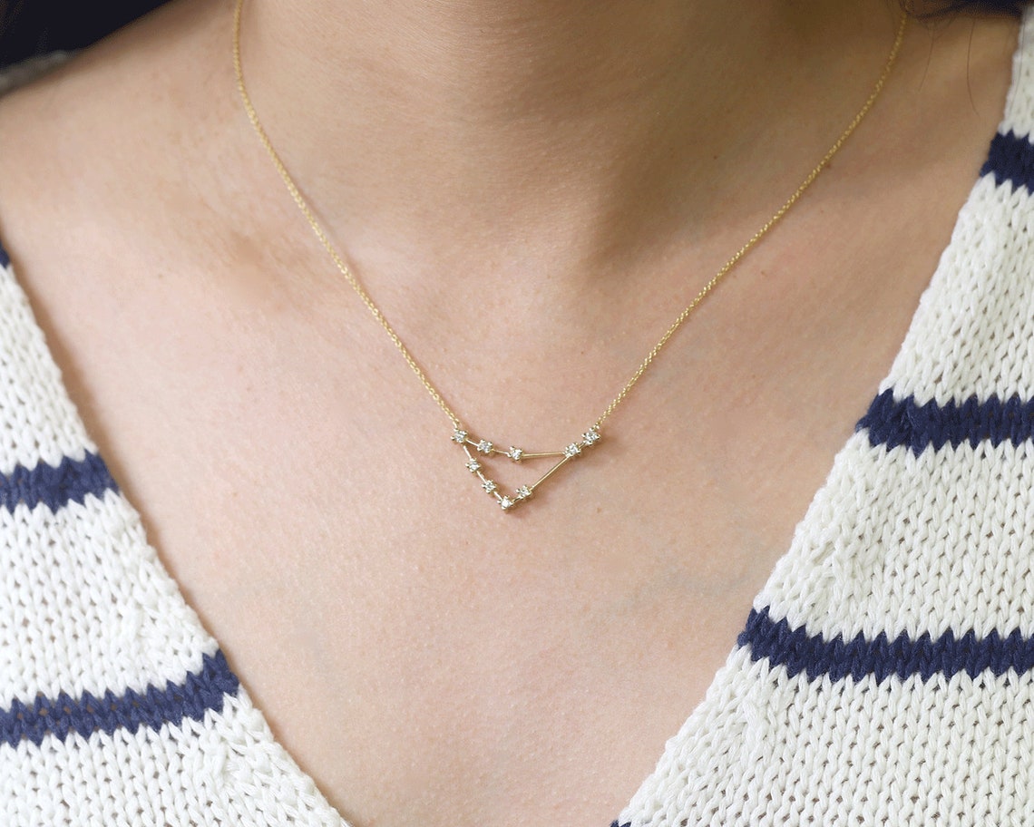 [Julie Vos] Zodiac Delicate Necklace - Capricorn main image 1
