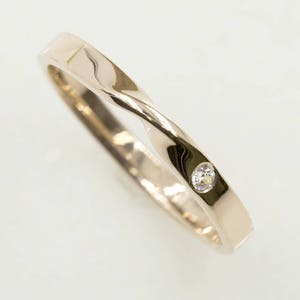 Twist Diamond Wedding Band / 14k Gold Twisted Knot Band / Unique Diamond Ring / Promise Ring / Twist Band / Stacking Ring / Engagement Band