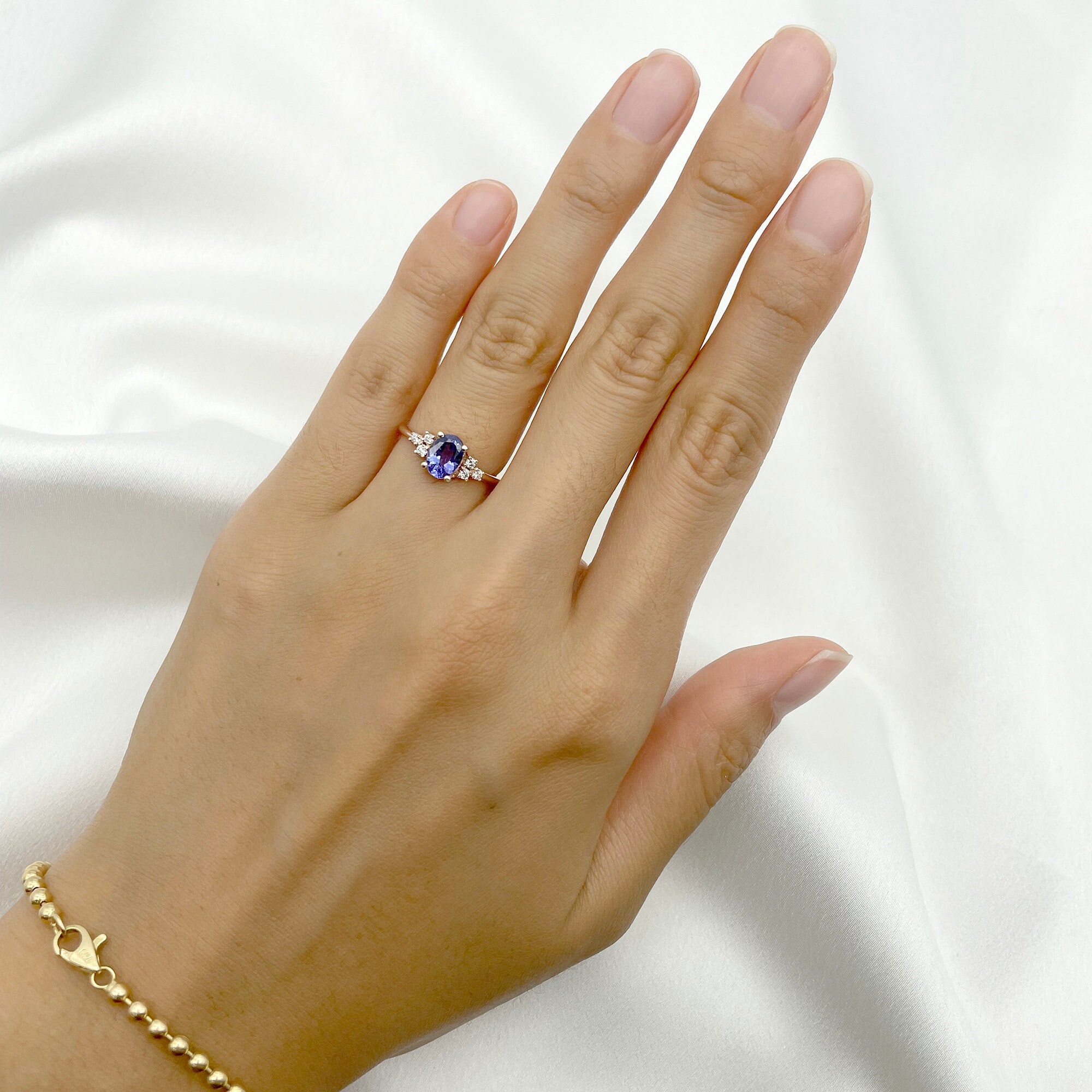 Tanzanite Diamond Engagement Ring / Diamond Cluster Ring / December Birthstone Ring / 14k Tanzanite Wedding Ring / Tanzanite Bridal Ring