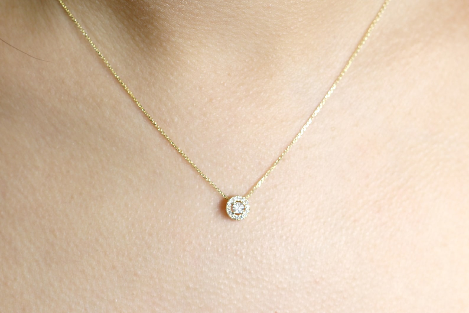Sliding Diamond Necklace / Diamond Halo Necklace / 14k Dainty Etsy