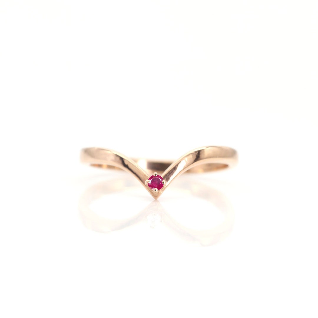 14k Gold Chevron Ruby Ring: July Birthstone Wedding Band - Etsy