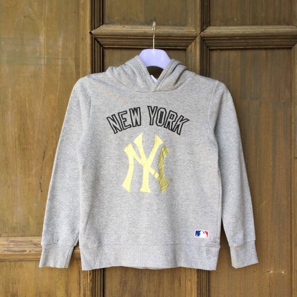 Yankees hoodie spell out big logo... NY logo.. new york.. baseball brand.. vintage hoodie .. vintage sweatshirt .. kids size