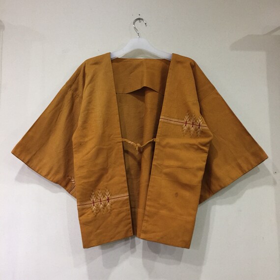 Vintage Japanese KIMONO jacket.. short kimono.. vi