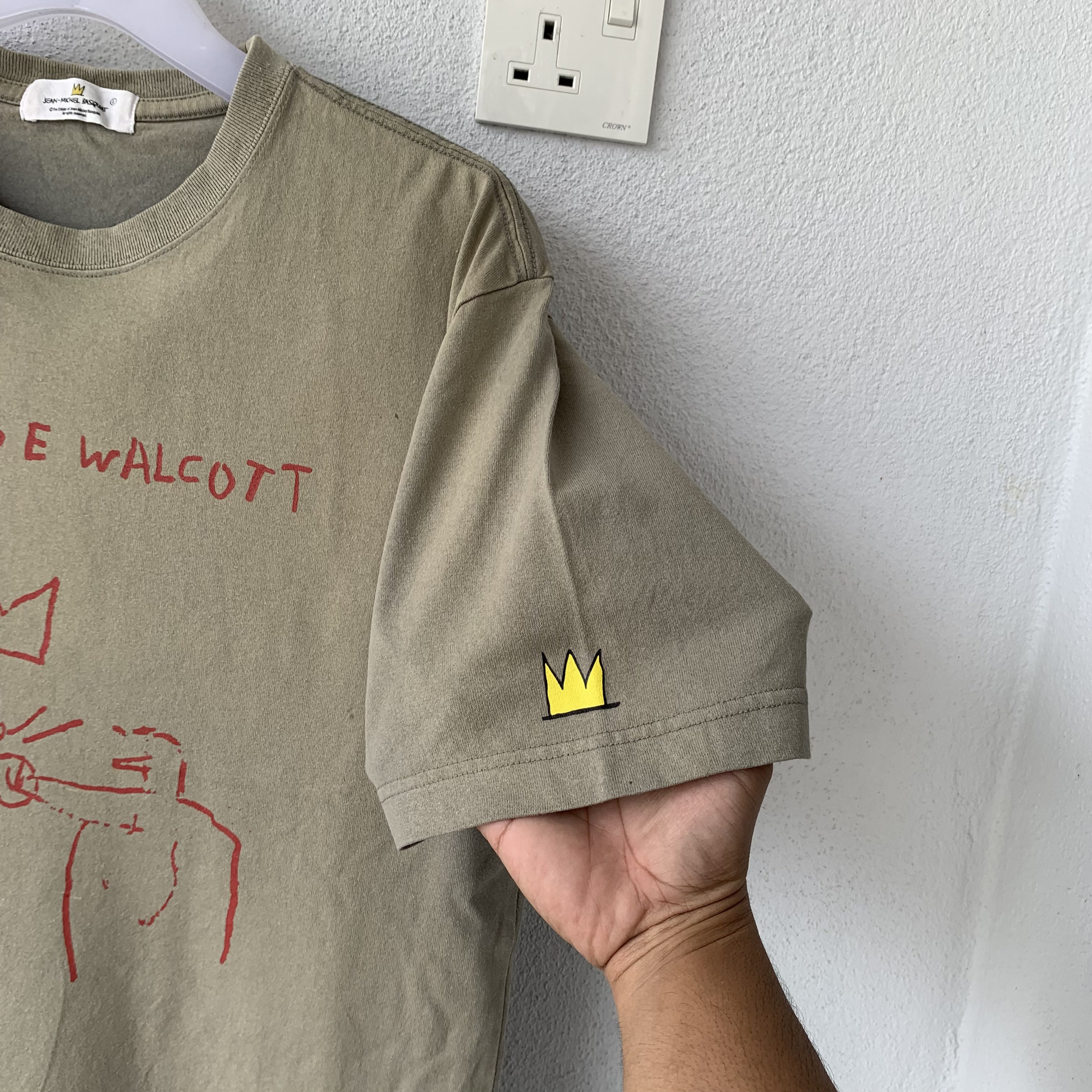 JEAN MICHEL BASQUIAT T Shirt Big Design.. Jersey Joe Walcott.. Size L