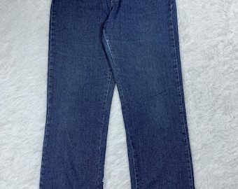 Vintage LEE Faded Blue Jeans.. size 12.. 32inch