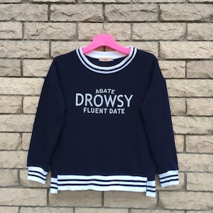 OLIVE GIRL swearshirt spell out big logo.. japanese brand.. Olive des Olive.. size M