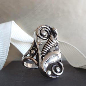 Antique Danish 830 silver ring, Skønvirke design