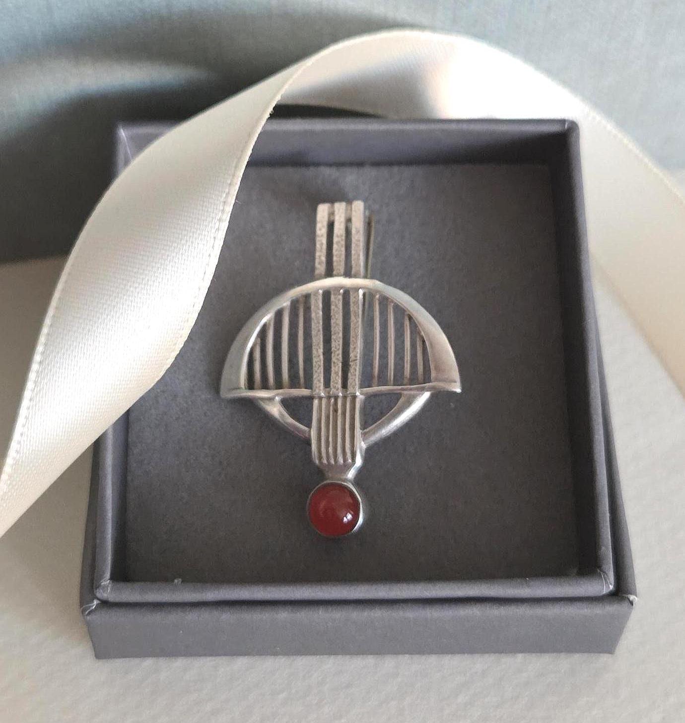 Jean cocteau brooch - Etsy 日本