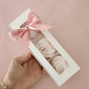 Wedding Favors / flowers marshmallows/ custom marshmallows /Wedding Favors for Guests