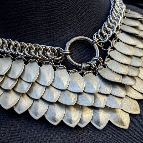 Chainmaille Goddess Necklace with Brushed Sand Aluminium Scales - Chainmail Jewellery - Scalemaille