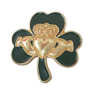Irish Claddagh Gold Crowned Heart 2.5cm Lucky Shamrock Lapel Pin Badge St Patricks Day