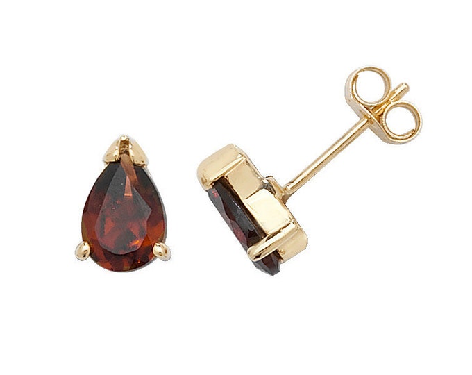 Pear Cut Red Garnet 7x5mm Claw Set Stud Earrings 9ct Yellow Gold