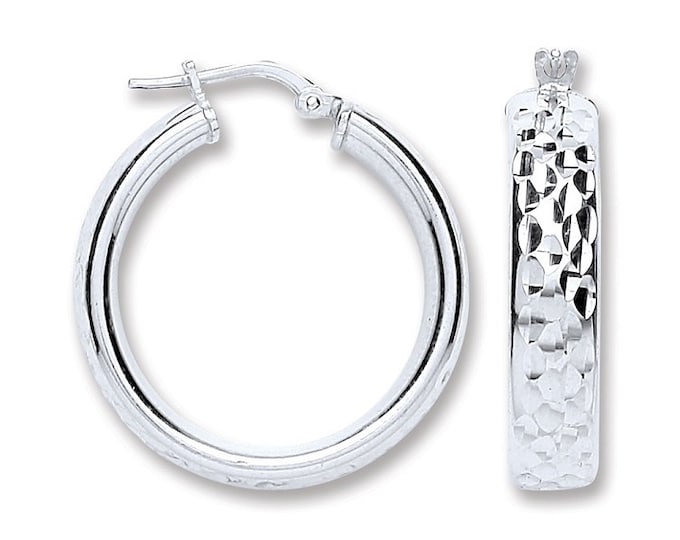 Pair of 925 Sterling Silver 20mm Diamond Cut Pattern Hoop Earrings