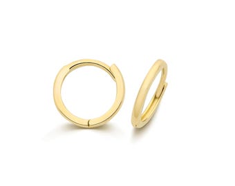 Small 9ct Yellow Gold 9mm Diameter Hinged D Shaped Huggies Hoop Earrings - Real 9K Gold
