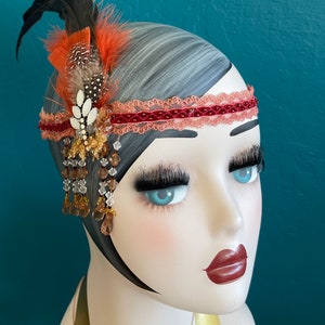1920s Great Gatsby flapper headband feathers and jewelry