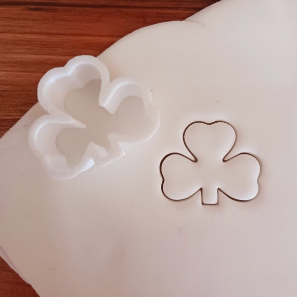 Shamrock Three Leaf Straight Stalk Cookie Cutter Biscuit Pastry Fondant St Patricks Day Clover