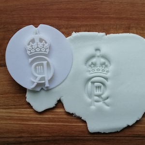 King Charles Insignia Embossing Stamp Fondant  Embossing Fondant, Cookie Embosser, Cookie, Embosser, Coronation