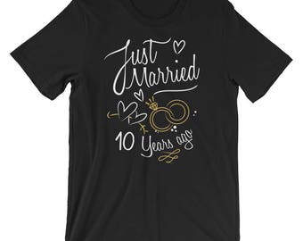 Wedding Anniversary Gift Just Married 10 Years Ago T-Shirt