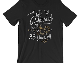 Wedding Anniversary Gift Just Married 35 Years Ago T-Shirt