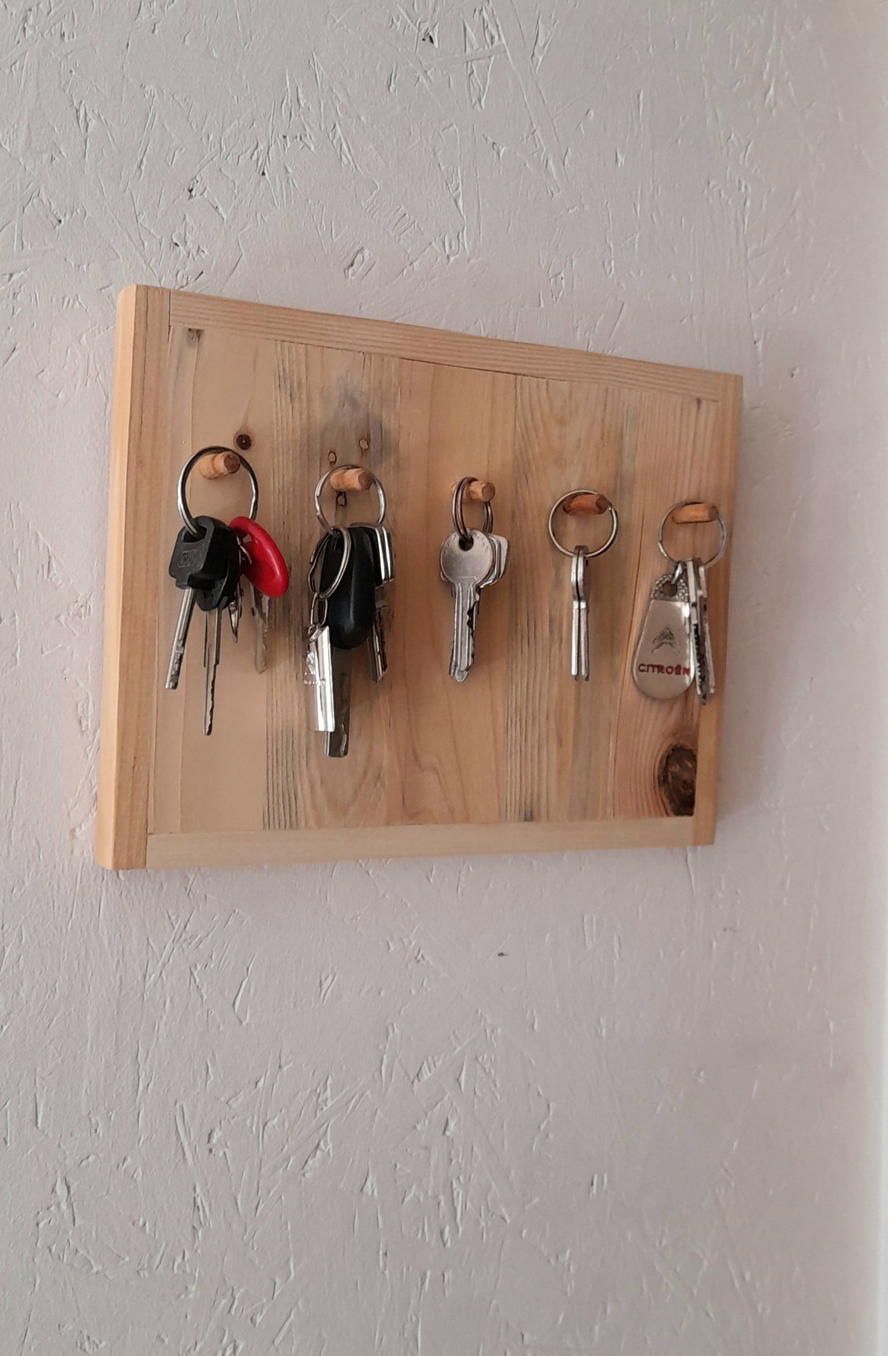 Pallet Wood Wall Key Holder - Etsy