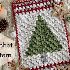 CROCHET PATTERN, Evergreen Cheer Wall Hanging, christmas, winter home decor