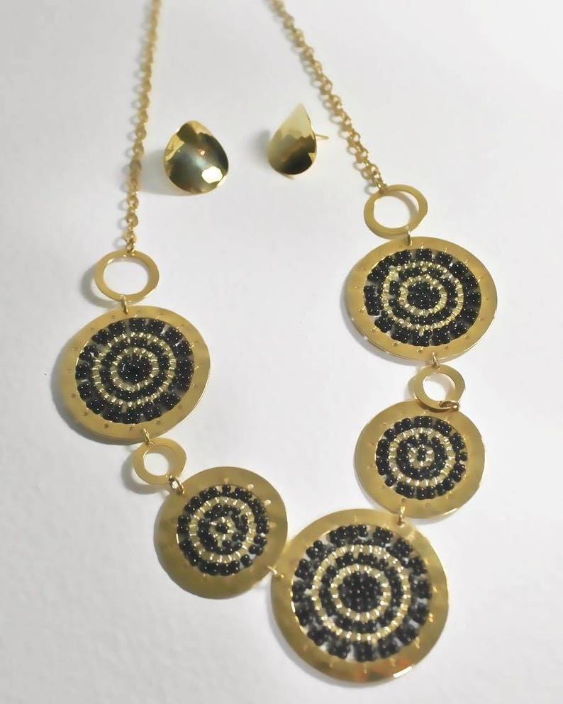 colombian jewelry circle pendant necklace and earrings black and multicolor Circle necklace and earrings for women circle necklace