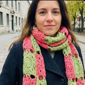 Bufanda de algodón y lana con encaje de granny square